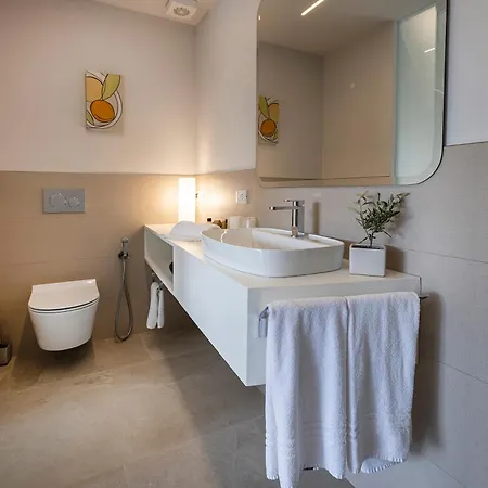 Livia Hotel 3*