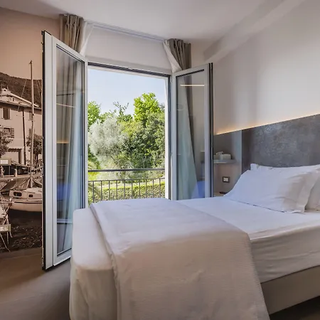Livia Hotel 3*
