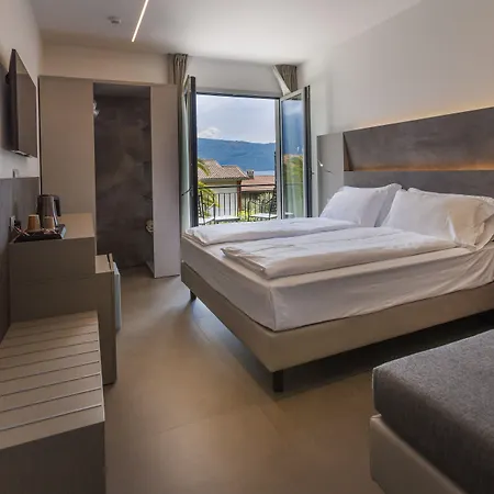 Hotel Livia Gargnano